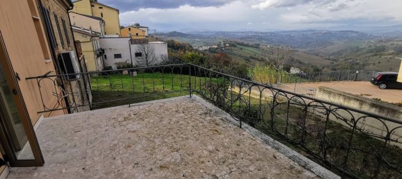 Casa de 4 divisões em Montegiorgio, Italy N.º 21138 34