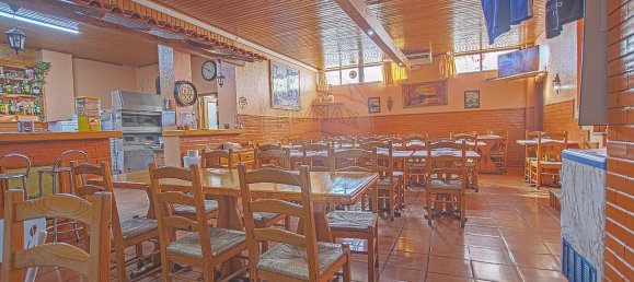 121m² Commercial property in Tondela, Portugal No. 32444 4