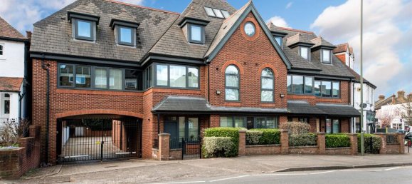 2 bedrooms Apartment in Esher, United Kingdom No. 9965 8