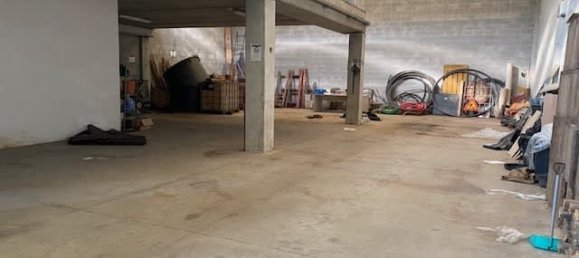 Almacén de 3 habitaciónes en Cadorago, Italy No. 360379 2