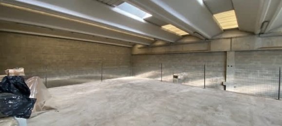 Almacén de 3 habitaciónes en Cadorago, Italy No. 360379 19