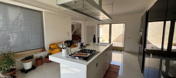 5 bedrooms Villa in Cicciano, Italy No. 364679 33