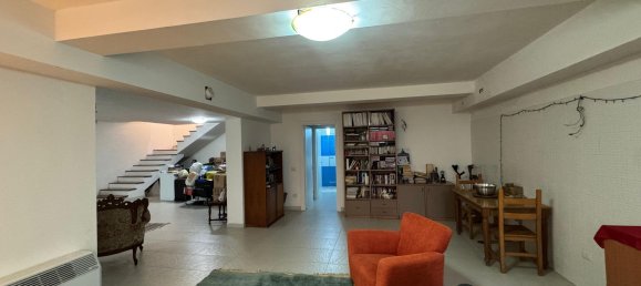 5 bedrooms Villa in Cicciano, Italy No. 364679 7