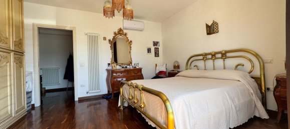 5 bedrooms Villa in Cicciano, Italy No. 364679 22