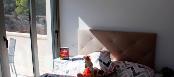 3 bedrooms House in San Miguel de Salinas, Spain No. 187982 9