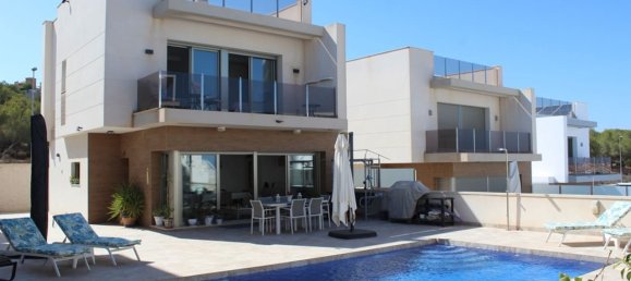 3 bedrooms House in San Miguel de Salinas, Spain No. 187982 11