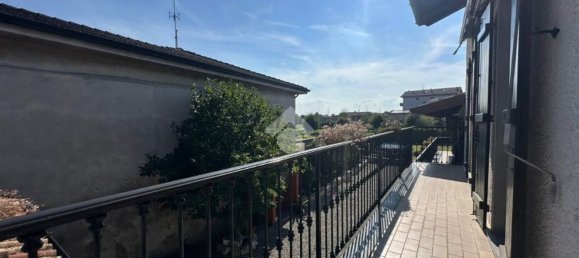 4 rooms House in Agnadello, Italy No. 334521 10