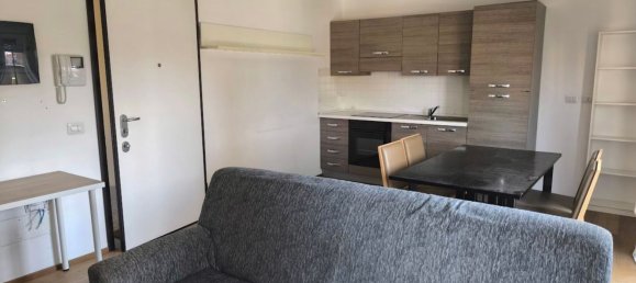 Apartamento de 2 dormitorios en Milan, Italy No. 360706 3