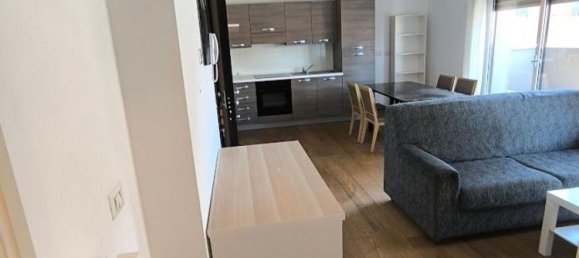 Apartamento de 2 dormitorios en Milan, Italy No. 360706 8