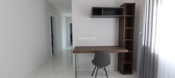 2 chambres Penthouse à Lija, Malta No. 6995 24