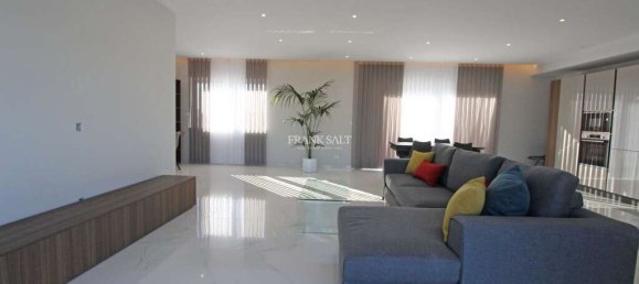 2 chambres Penthouse à Lija, Malta No. 6995 20