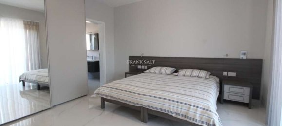 2 chambres Penthouse à Lija, Malta No. 6995 31