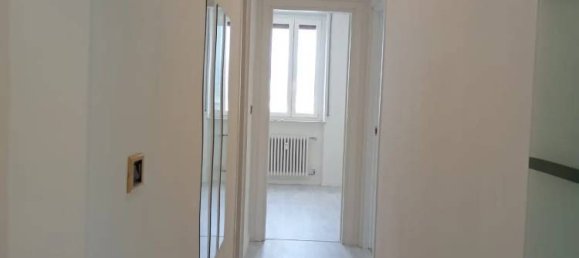 Ático de 2 habitaciónes en Udine, Italy No. 146429 2