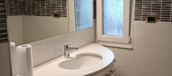 Ático de 2 habitaciónes en Udine, Italy No. 146429 3