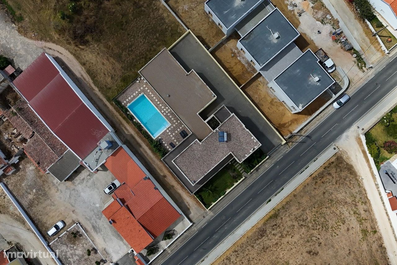 4 غرف نوم منزل في Torres Vedras, Portugal رقم 353678