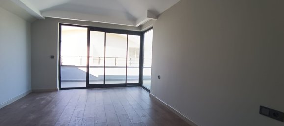 Penthouse 2+1 in Kargicak, Turkey No. 27831 5