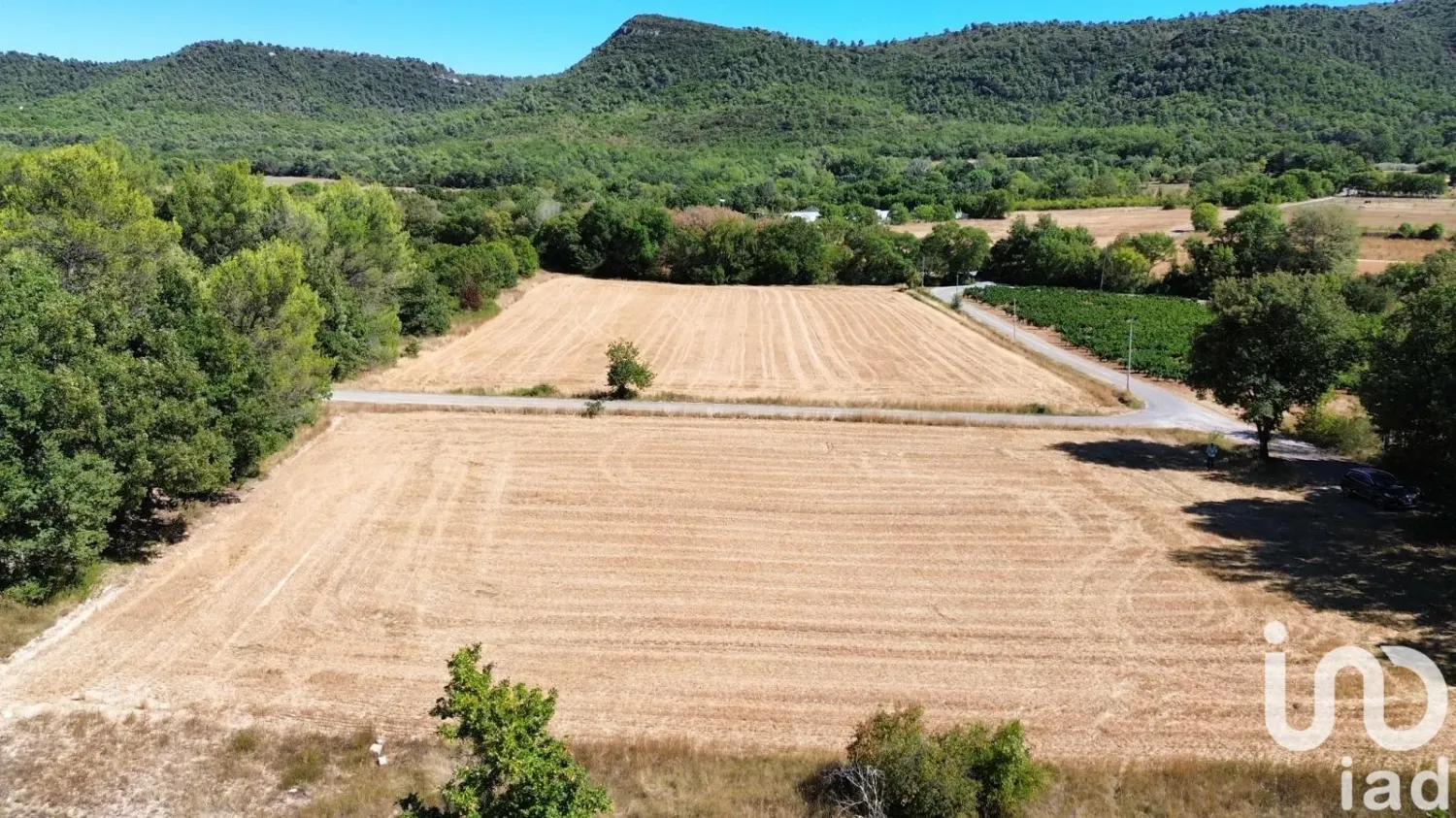 Terrain à Nans-les-Pins, France 17379m² No. 316693
