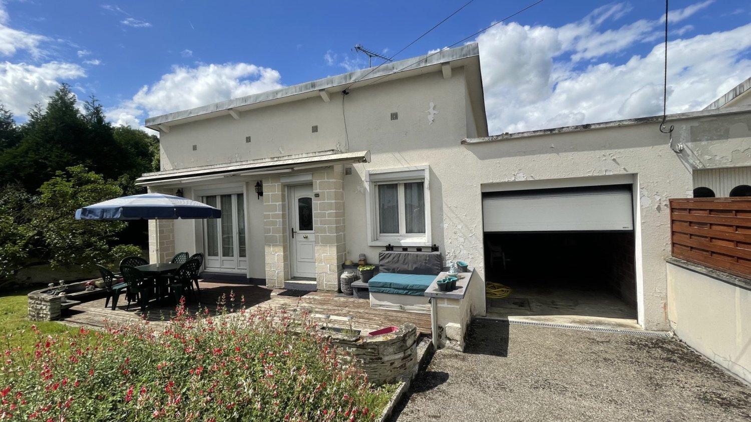 5 غرف نوم منزل في Villeneuve-Saint-Germain, France رقم 76519
