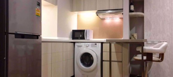 1 bedroom Condo in The Lumpini 24 Bangkok, Thailand No. 31084 4