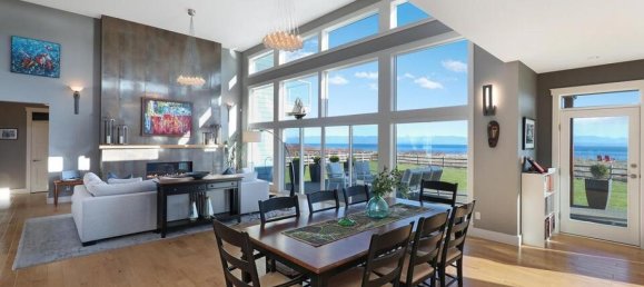 4 bedrooms House in British Columbia, Canada No. 1074 7