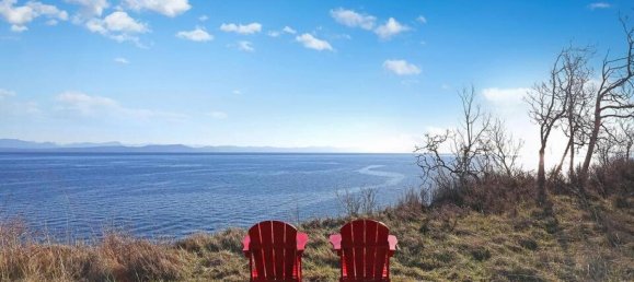 4 bedrooms House in British Columbia, Canada No. 1074 4