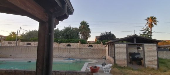 5 rooms Villa in Noto, Italy No. 89005 9