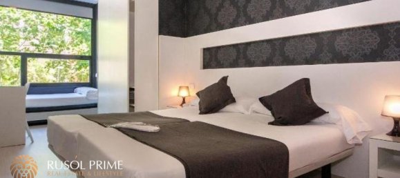  Hotel in Barcelona, Spain No. 329 8