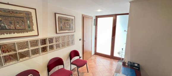 2 rooms Apartment in Molfetta, Italy No. 28451 4