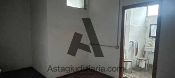 434m² Commercial property in Sesto San Giovanni, Italy No. 373630 8