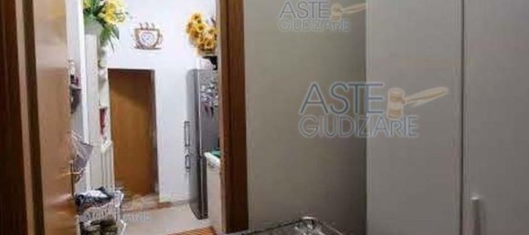 5 rooms Apartment in Rome, Italy No. 292275 31