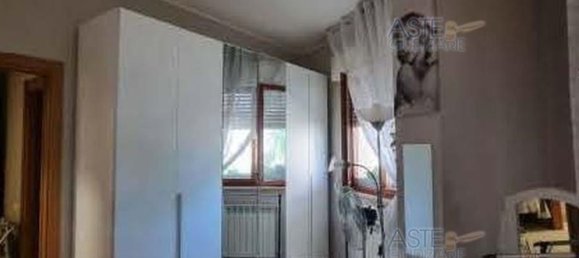 5 rooms Apartment in Rome, Italy No. 292275 10