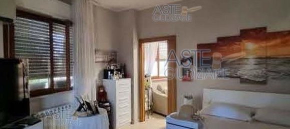 5 rooms Apartment in Rome, Italy No. 292275 36
