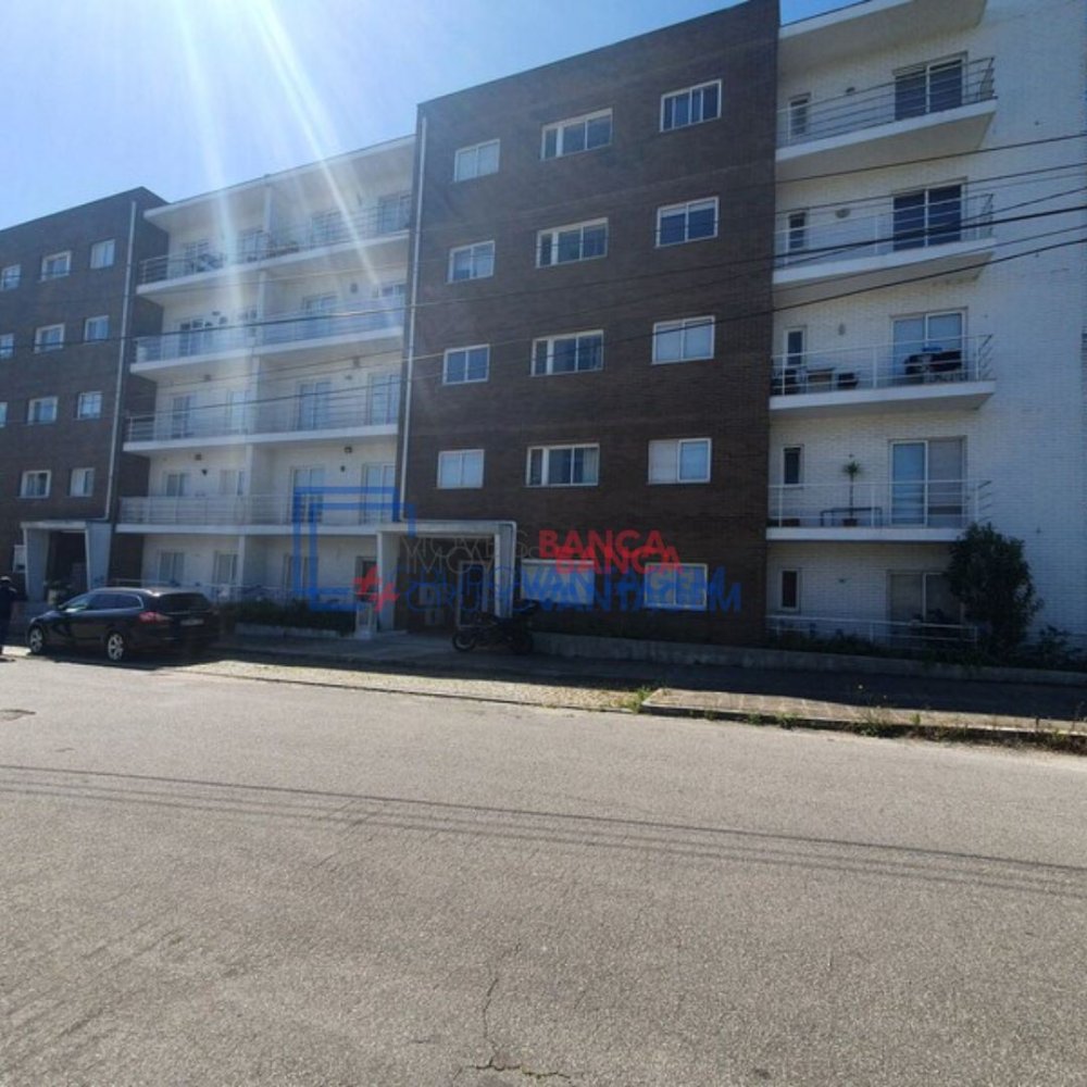 Квартира с 1 спальней в Эрмезинде, Португалия № 230825