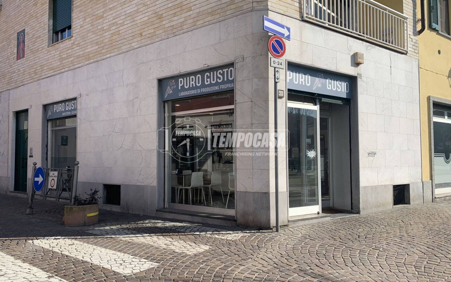 2-Zimmer Gewerbliche Immobilie in Arluno, Italy, Nr. 154839