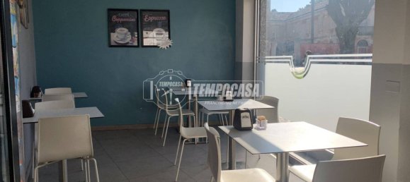 2-Zimmer Gewerbliche Immobilie in Arluno, Italy, Nr. 154839 8