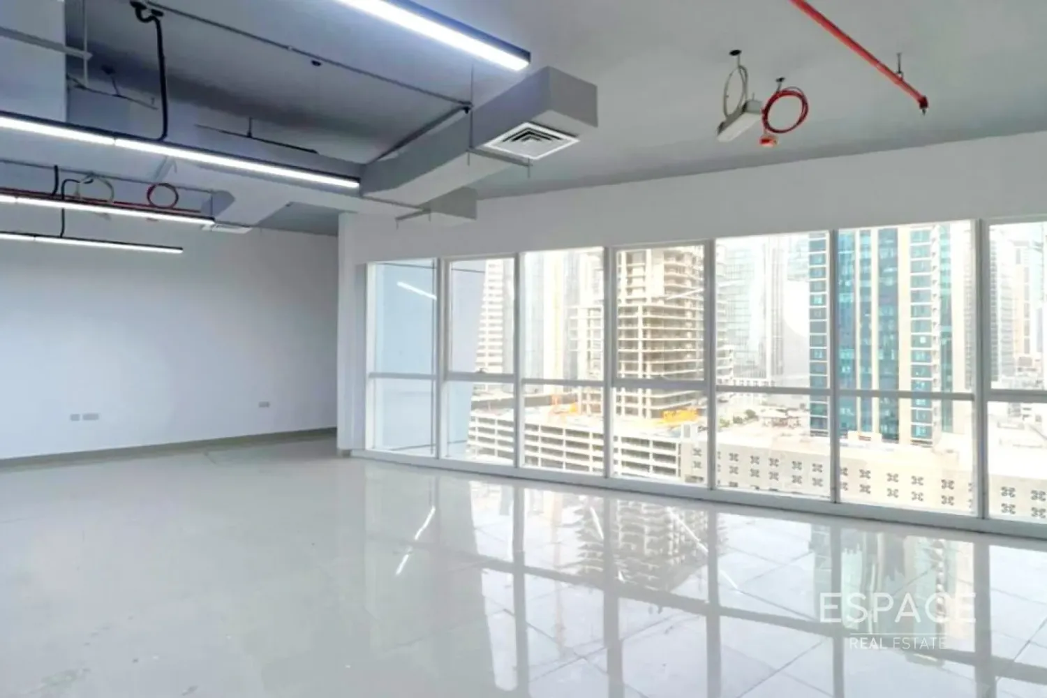 103m² Office in Business Bay, UAE No. 106110
