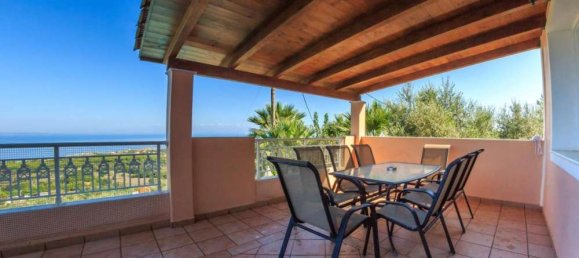 5 bedrooms Commercial property in Zakynthos, Greece No. 627 6