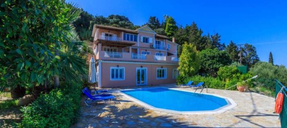 5 bedrooms Commercial property in Zakynthos, Greece No. 627 2