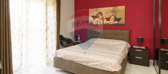 Квартира с 3 спальнями в Катания, Италия № 362002 4