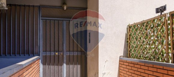 Квартира с 3 спальнями в Катания, Италия № 362002 15