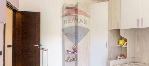 Квартира с 3 спальнями в Катания, Италия № 362002 9