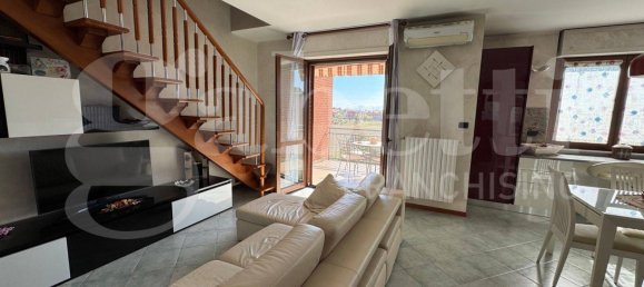 3 bedrooms Penthouse in Nichelino, Italy No. 116698 4