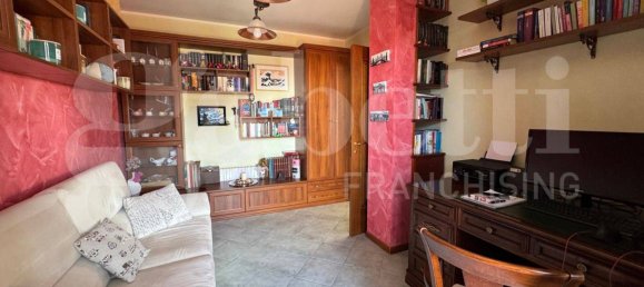 3 bedrooms Penthouse in Nichelino, Italy No. 116698 18