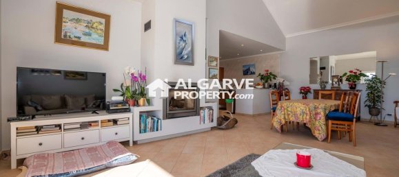 3 Schlafzimmer Haus in Loule, Portugal, Nr. 23282 8