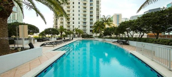1 غرف نوم عقار تجاري في Miami, الولايات المتحدة رقم 615154 2