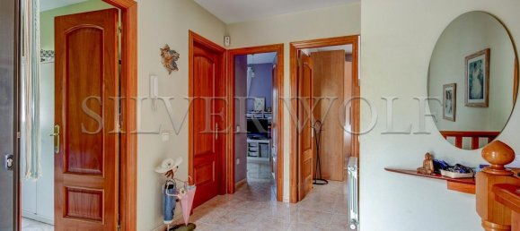 3 bedrooms House in Santa Eulalia De Roncana, Spain No. 188617 13