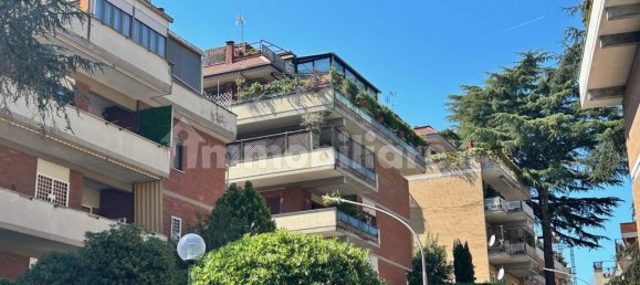 Garaje en Rome, Italy 18 m² No. 350718 9