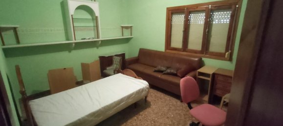 Apartamento de 2 dormitorios en Ciudad Real, Spain No. 186723 3
