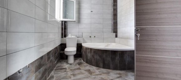 6 bedrooms Villa in Chortiatis, Greece No. 6236 5