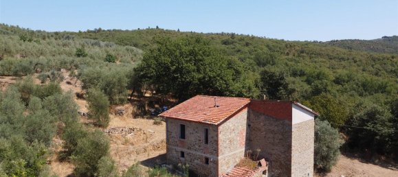 6 rooms House in Monte San Savino, Italy No. 210023 2